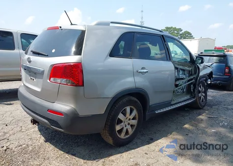 2013 Kia Sorento Lx из США, поврежденный, VIN 5XYKT3A64DG357542